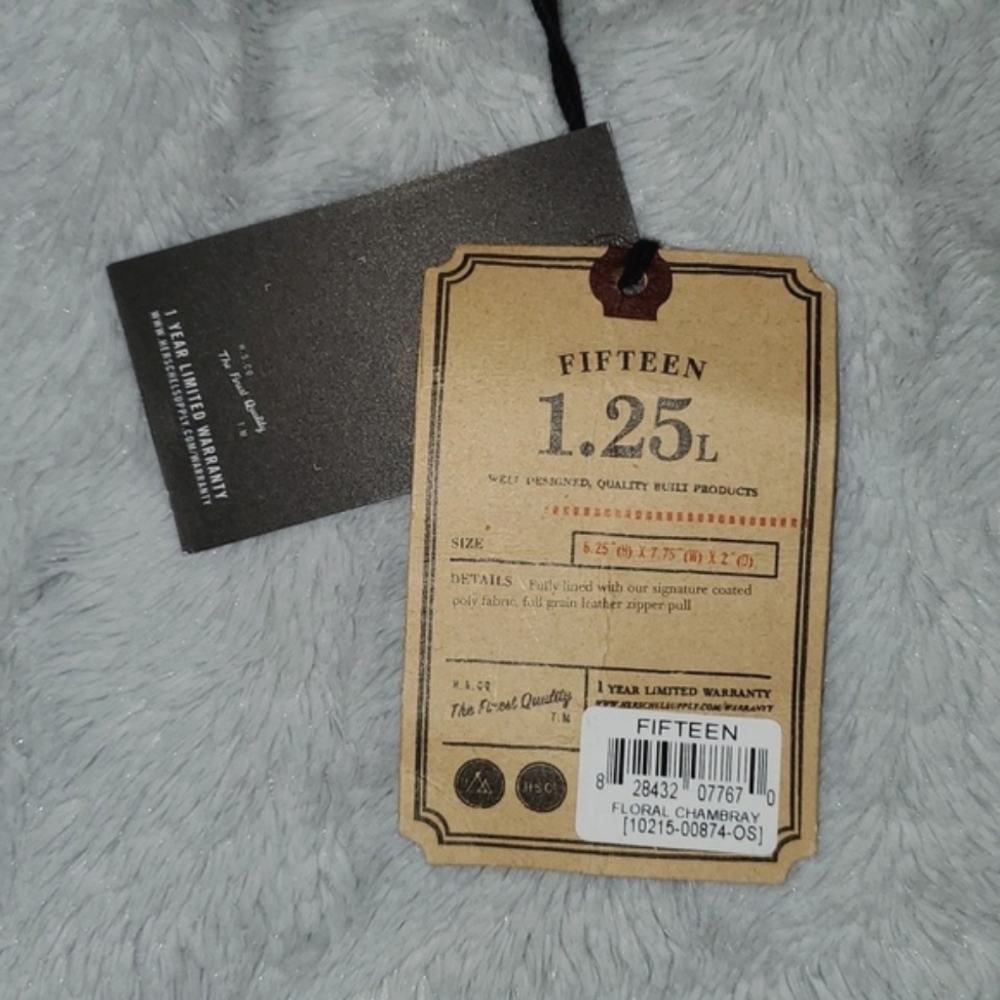 NWT Herschel Supply Co. The Fifteen Hip Sack - Picture 6 of 12
